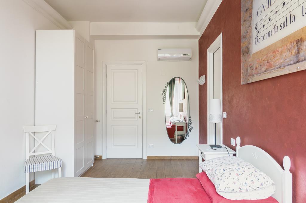 Cento Passi Dal Duomo B&B Arezzo Exterior foto