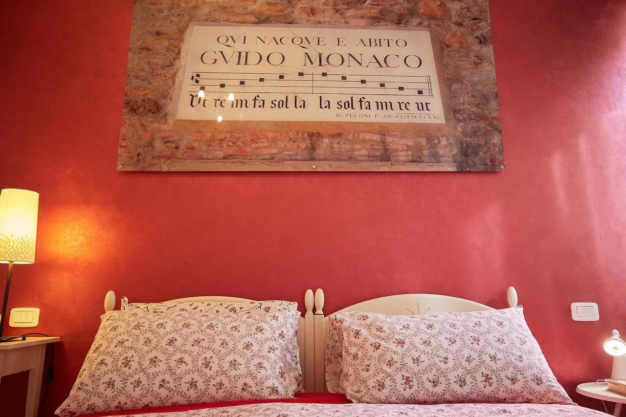 Cento Passi Dal Duomo B&B Arezzo Exterior foto